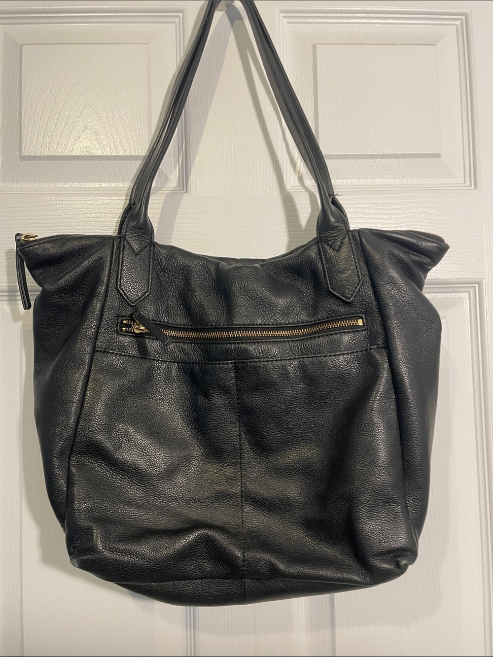 Fossil Black Leather Tote with Gold-Tone Zip